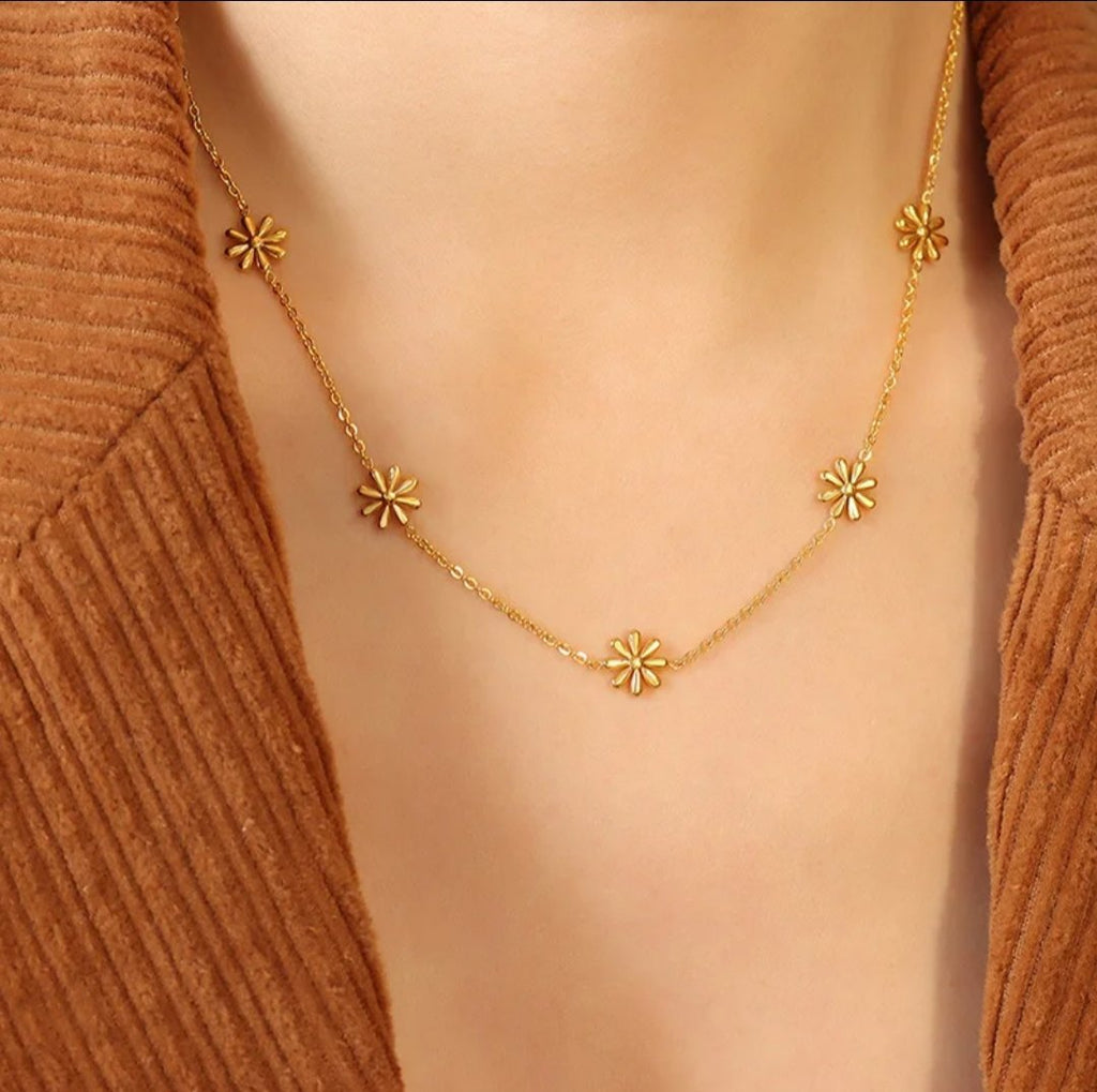 Orchia Necklace - Glitze Accessories