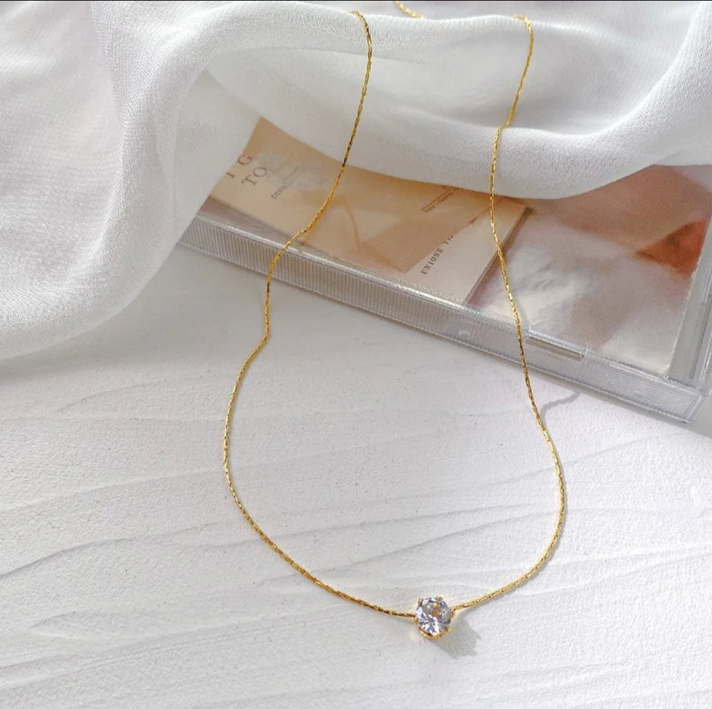 Euphoria Necklace - Golden - Glitze Accessories