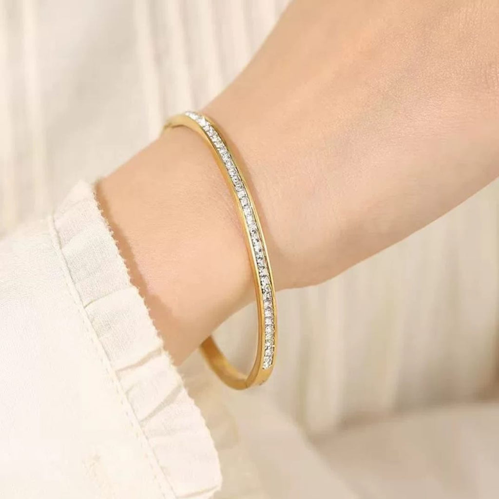 Simple Zeba accessory by Glitze Accessories, featuring a sleek design with elegant details, shown in a close-up image.