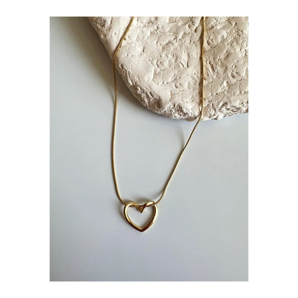 Halo Heart necklace - Glitze Accessories