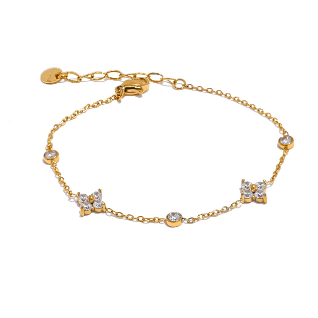 Norrie - Glitze Accessories