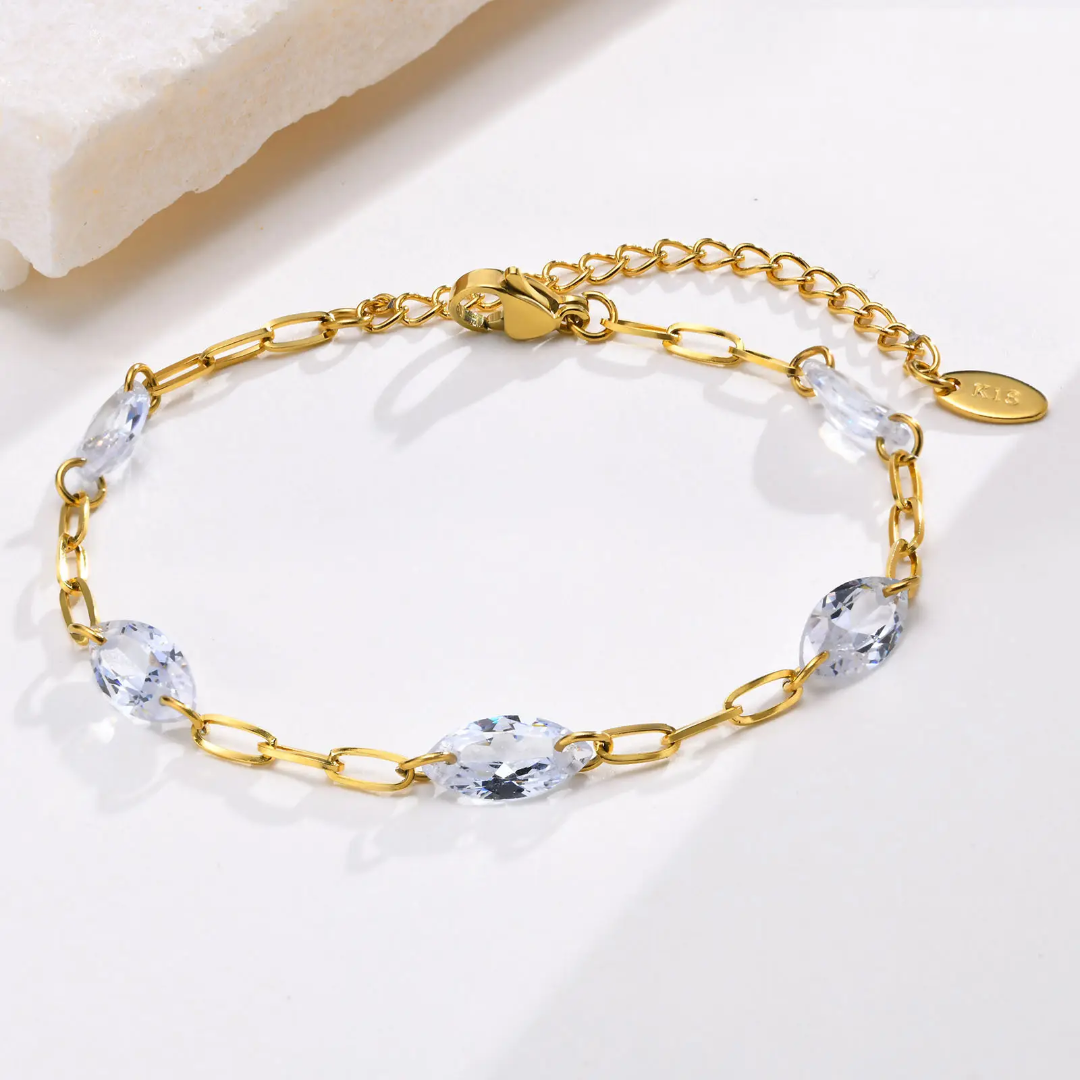 Glitze Accessories Glaciara jewelry piece with intricate design and sparkling details, displayed on a neutral background.