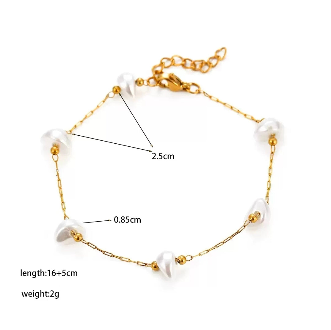 Kyra jewelry by Glitze Accessories featuring elegant, handcrafted design with sparkling embellishments.