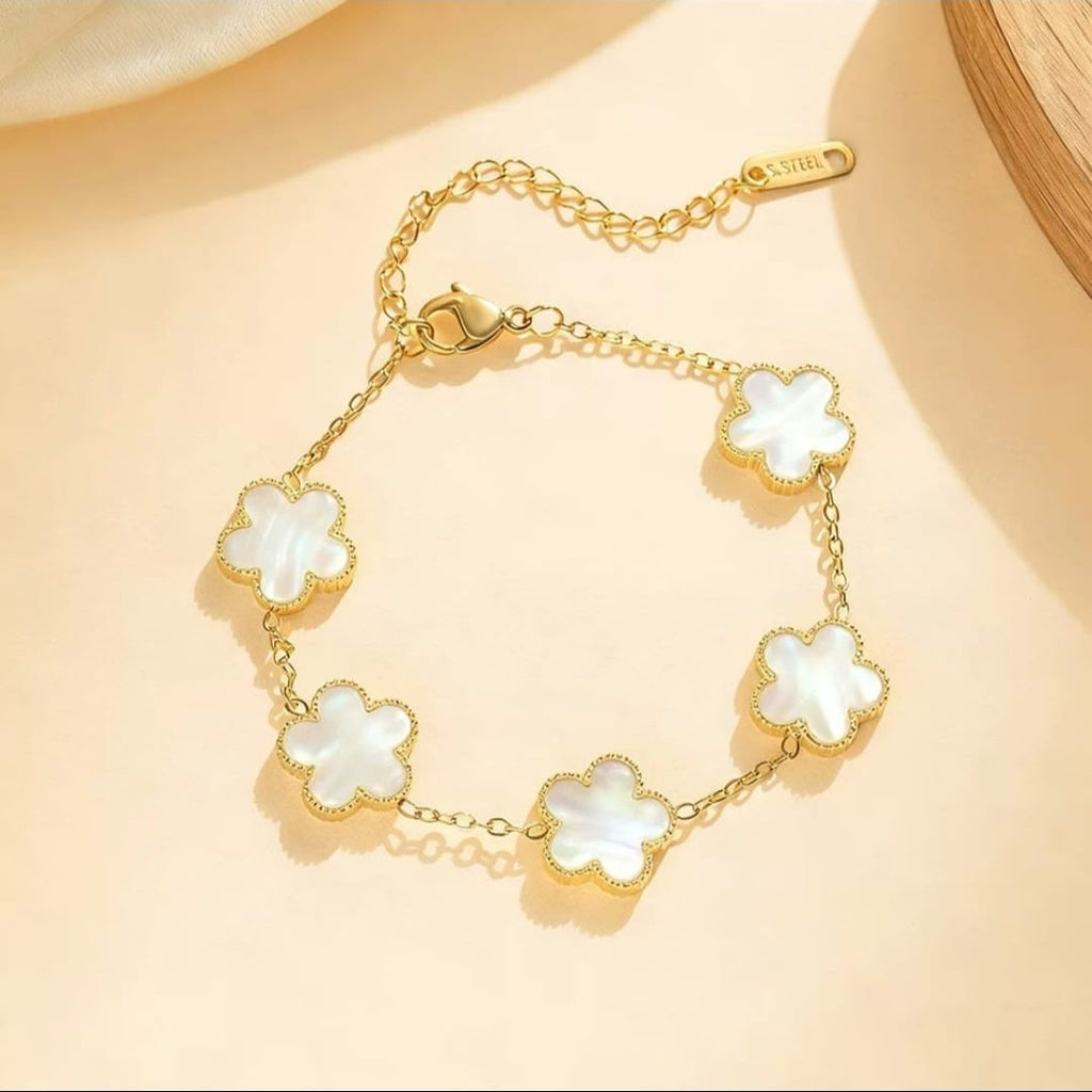 Clover - White - Glitze Accessories